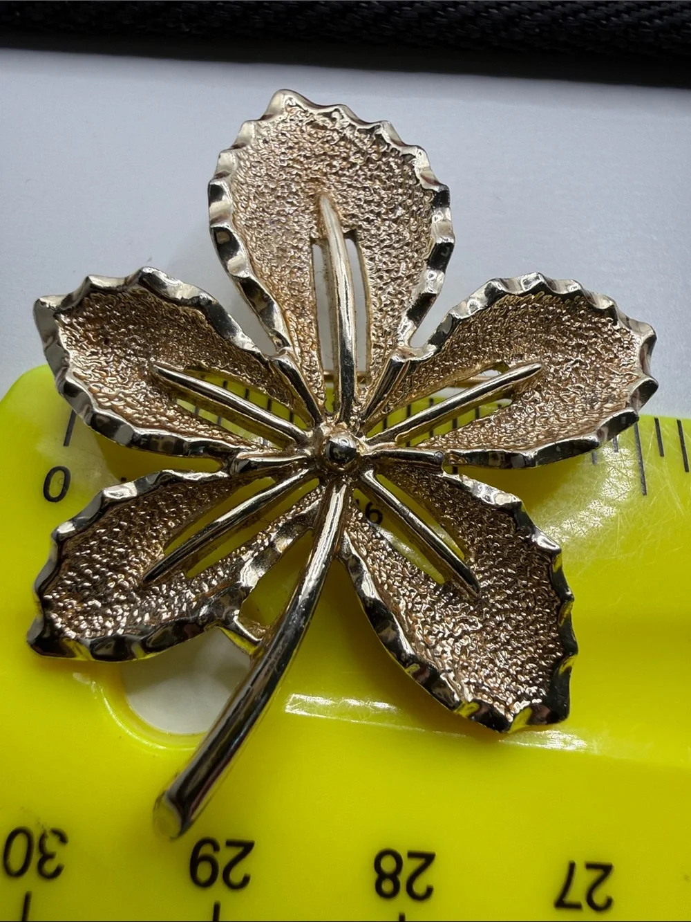 Vintage Sarah Cov Gold tone Flower Leaf Brooch Pin
